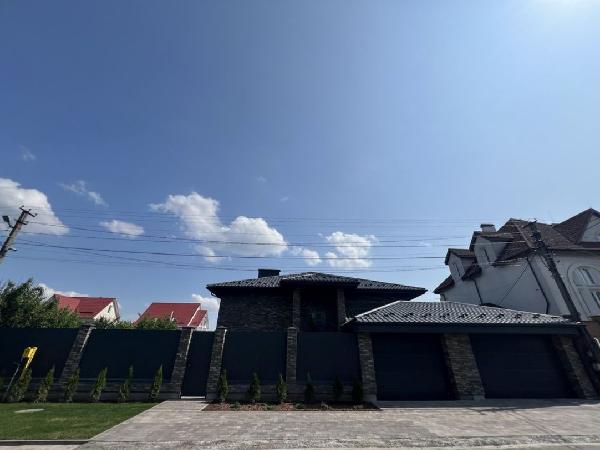  - фото нерухомості
