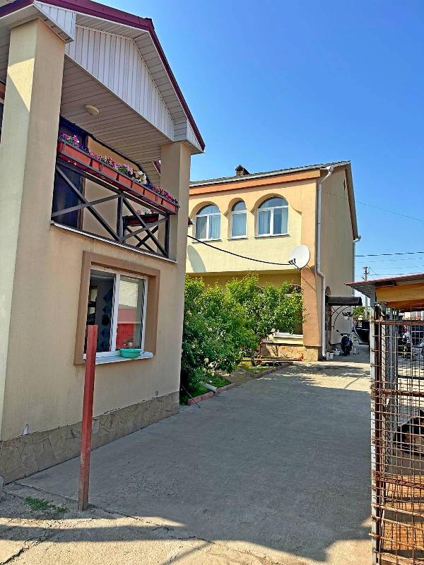  - фото нерухомості