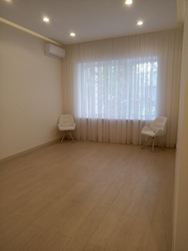  - фото нерухомості