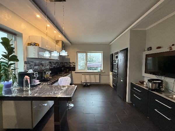  - фото нерухомості