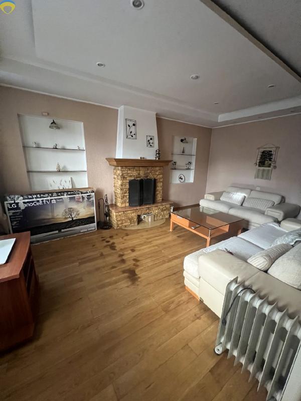  - фото нерухомості