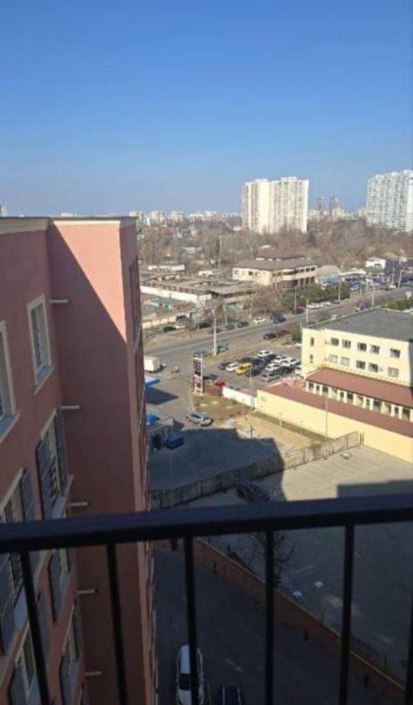  - фото нерухомості