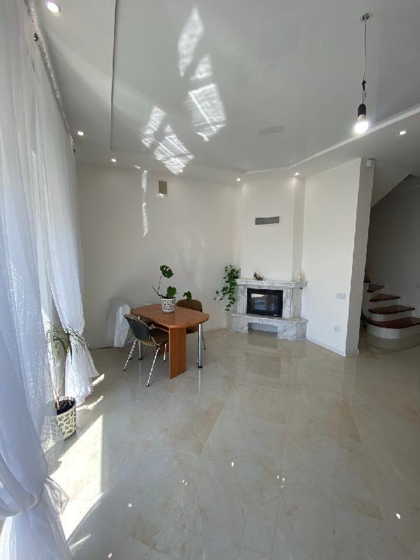  - фото нерухомості