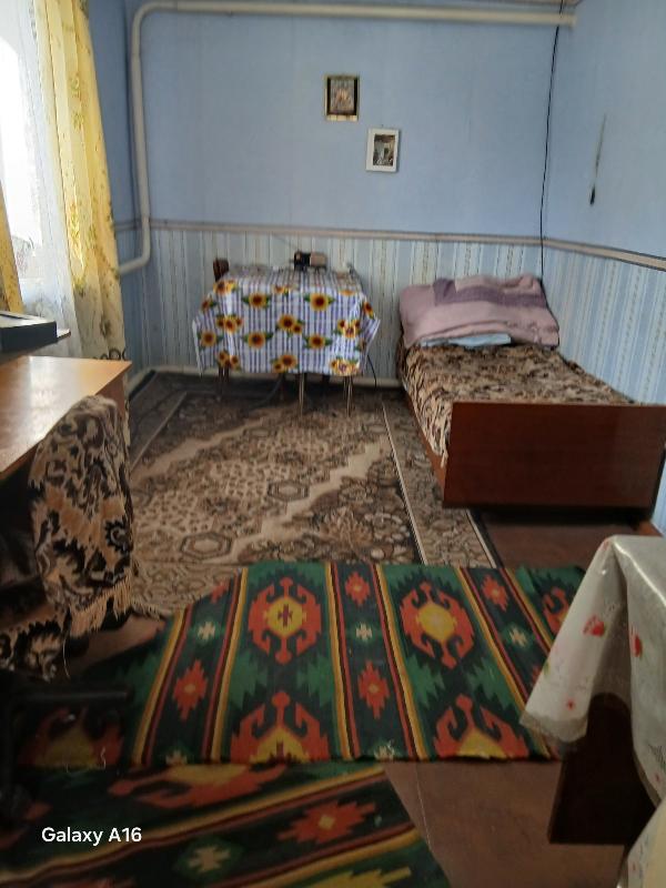 Кімната прохідна. - фото нерухомості