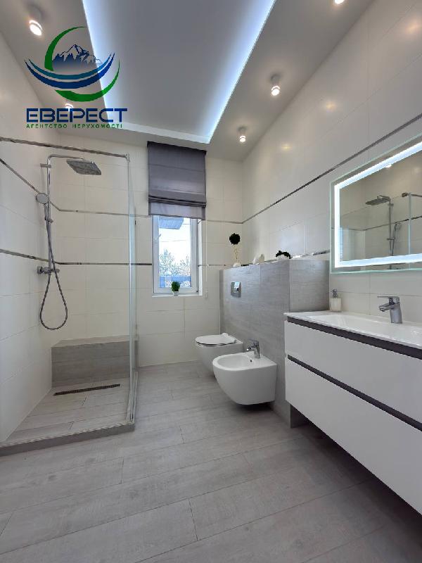  - фото нерухомості