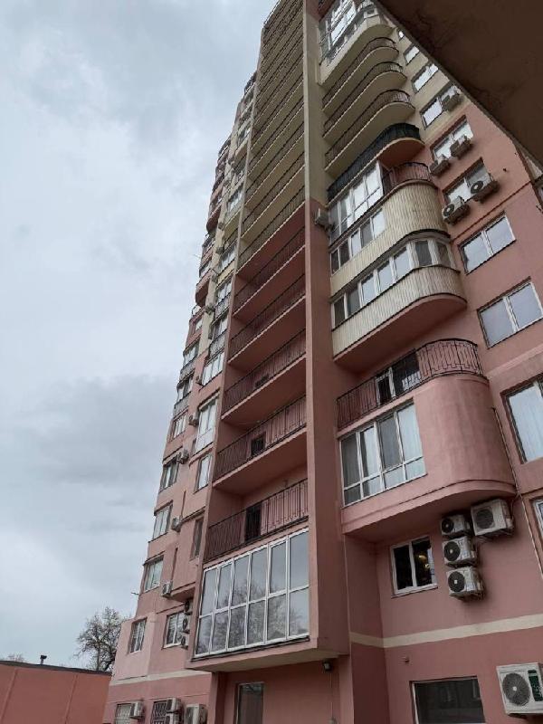  - фото нерухомості