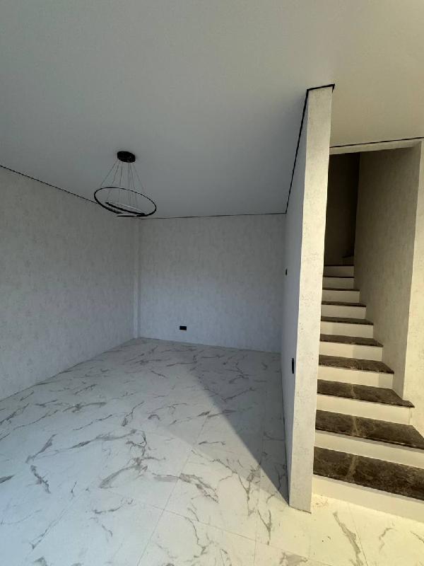  - фото нерухомості