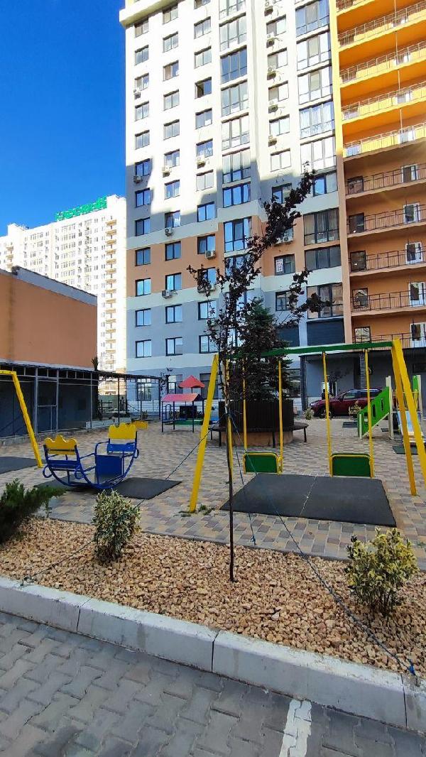  - фото нерухомості