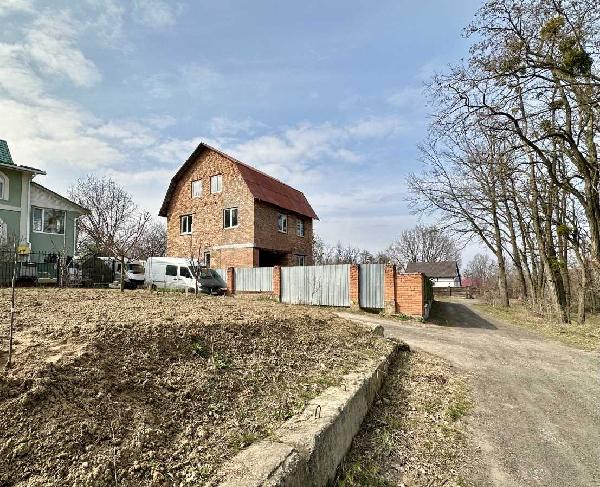 будинок продам село Підгірці, фото 1 з 8