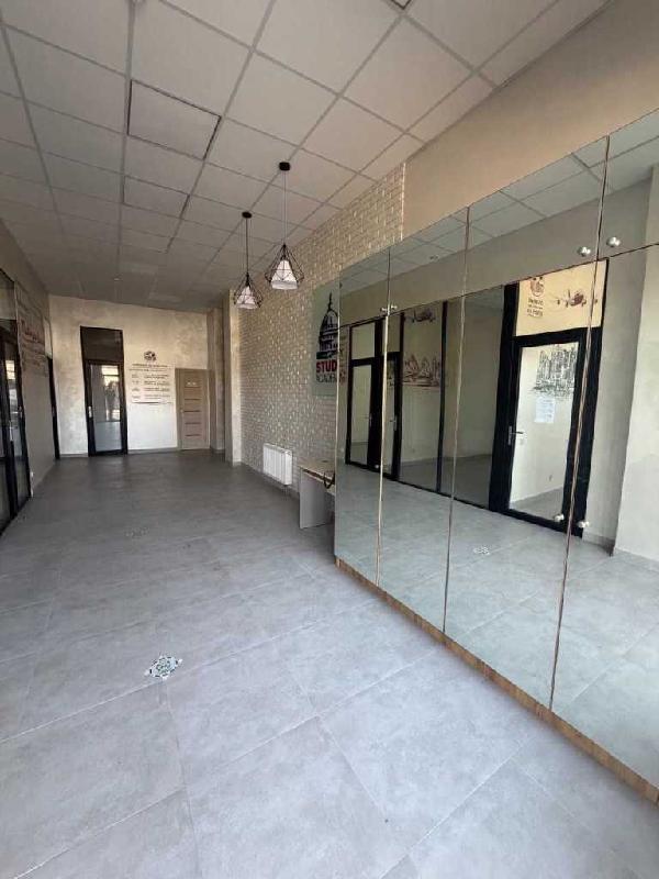 нежитлова нерухомість продам смт Вишневе, фото 4 з 23