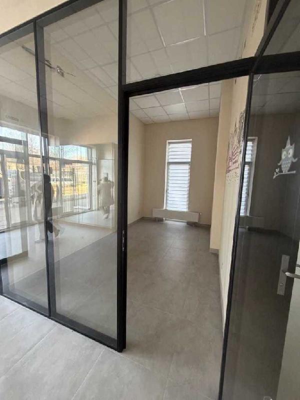 нежитлова нерухомість продам смт Вишневе, фото 6 з 23