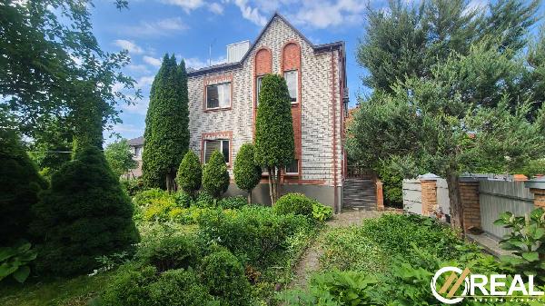 будинок продам місто Луцьк, фото 1 з 23