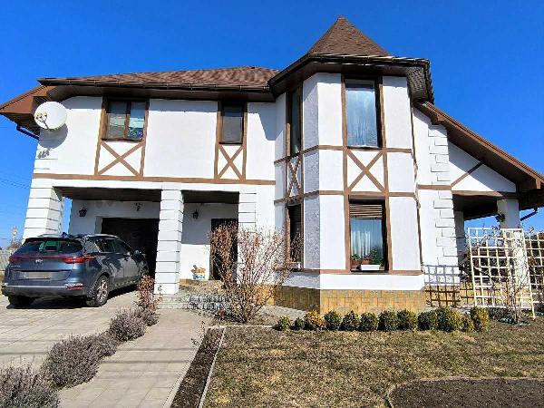 будинок продам cмт Макарів, фото 1 з 24