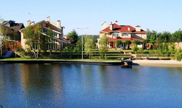 будинок продам селище Козин, фото 1 з 24