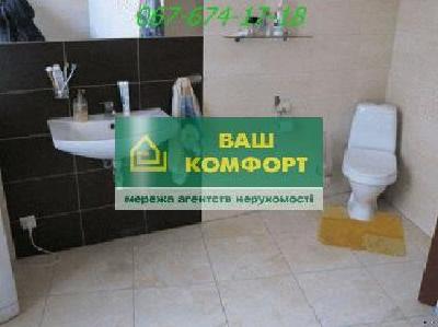 - фото нерухомості