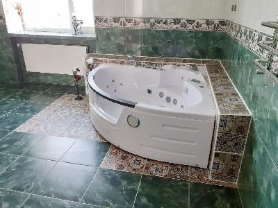 - фото нерухомості