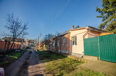 - фото нерухомості